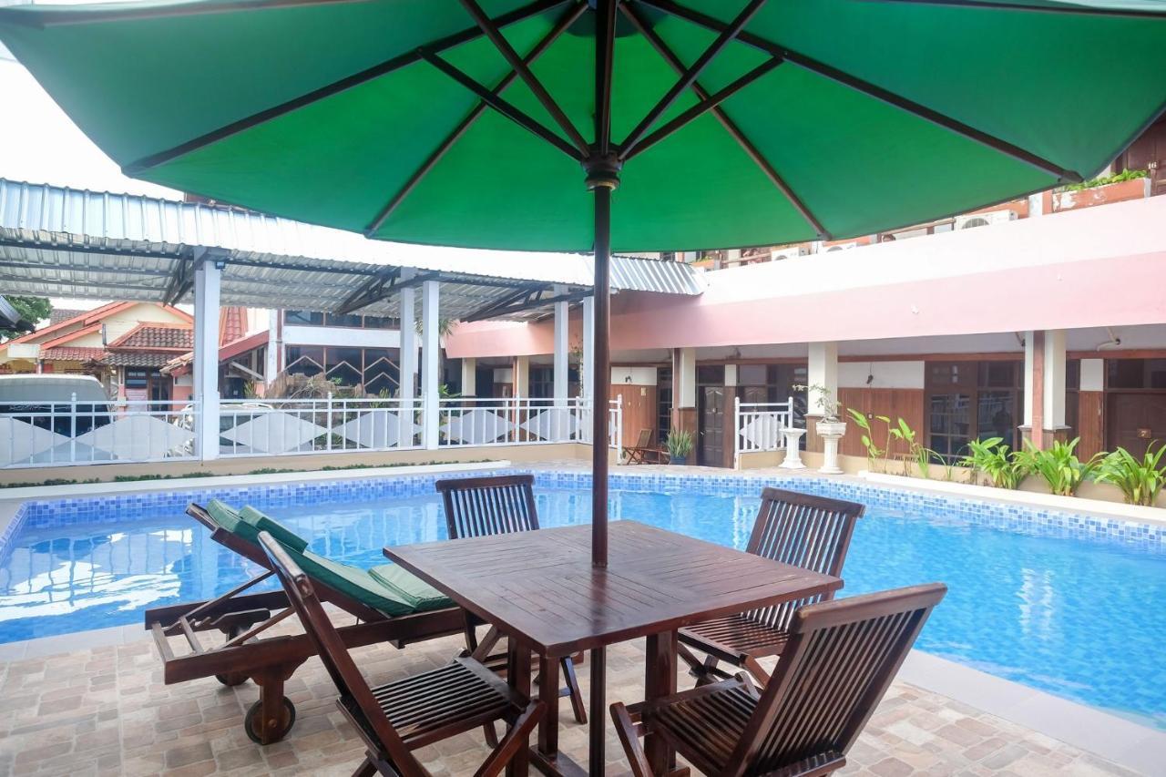 Reddoorz @ Mantrijeron 2 Hotel Yogyakarta Exterior photo